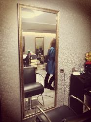 -INSI Hair Salon