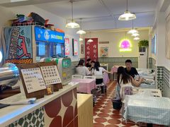 -捌贰虾蟹·江湖菜馆(江汉路店)