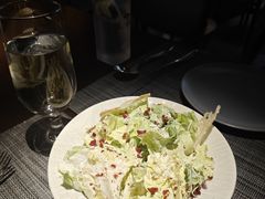 -卡普里披萨·牛扒·下午茶