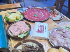 -黔二妞地摊火锅(龙华清湖店)