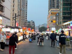 -CBD·中央大街(夷陵大道店)