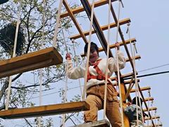 -南山特攻真人CS户外露营轰趴拓展基地