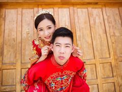-经典婚纱摄影美学馆·私人定制