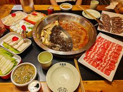 -大龙辣火锅·龙虾·烧烤(湖滨新天地店)