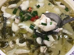 -侬佳蒸菜馆(听潮店)