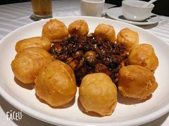 脆皮鲜奶拼蚝油牛肉-和记小菜(大宁店)