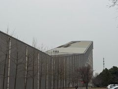 -乔波室内滑雪场