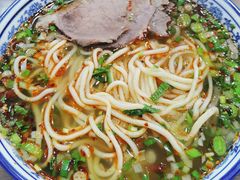 -吾穆勒蓬灰牛肉面·清真(北滨河中路店)
