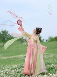 -雅云婚纱摄影工作室旗舰店