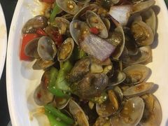 -四川小胡子海鲜(丁村万人海鲜广场店)