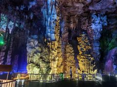 -泰安地下龙宫景区