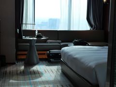 -上海龙之梦万丽酒店