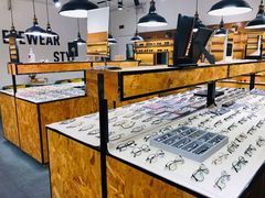 -罗伯特眼镜·蔡司官方授权(罗湖国贸店)