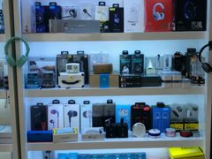 -百机汇精品二手手机维修(七宝店)