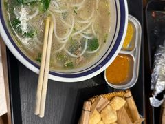 -云阿蛮云南生烫牛肉米线(奉贤路店)