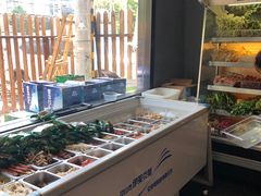 自助取餐区-万记麻辣烫国展总店