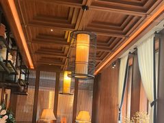 -八府香鸭·啫啫煲(华山路店)