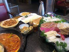 -重庆德庄火锅(体育中心店)