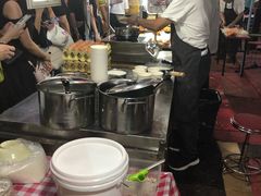 -马杰金城马爷牛奶鸡蛋醪糟·清真(正宁路店)