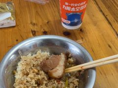 -梁阿婆廿年老牌扣肉糯米饭