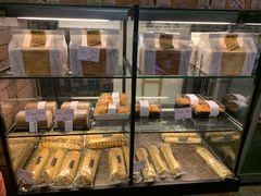 面包甜点陈列柜-御蝶坊面包KNAC(沙河西店)