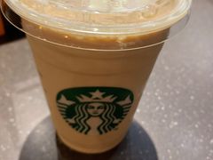 -星巴克臻选(南京金茂览秀城店)