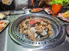 -马路牙子烧烤音乐酒馆(望京店)