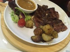 -斗牛士牛排餐厅(嘉里汇店)