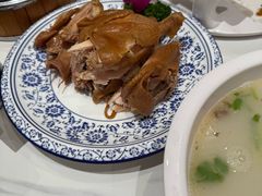-梅利汴京烤鸭•开封豫菜地标店(东大街店)