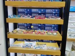 -沪睛眼镜蔡司官方授权店(金桥佳林路店)
