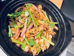 -邹开喜·炭炉鸡煲·海鲜火锅(虹口足球场店)