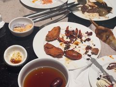 -东方红海鲜百汇(国际大厦店)