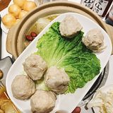 冬令进补吃什么？那肯定少不了羊肉锅