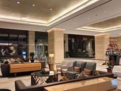 -华邑酒店·鲜艳全日自助餐厅