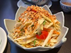 -大头虾越式风味餐厅(光明广场店)