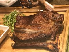 买苏拉提烤羊排-塔哈尔·新疆盛宴(城西银泰店)