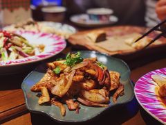 馕丁炒烤肉-天山醉美·新疆餐厅(富华里店)