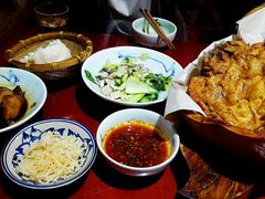 -窄巷子陕菜馆·地道陕西菜(粉巷店)