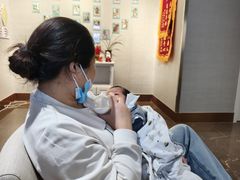 -乐禧母婴全自营月嫂(宝山店)