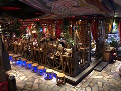 -老牌坊云南鱼豆花火锅(爱建店)