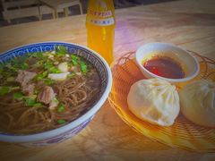 -郑家包子牛肉拉面(尚勤路店)