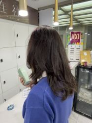 -镁连社·美联社