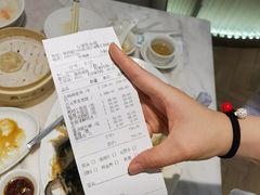 -香港百合居(LCM置汇旭辉广场店)