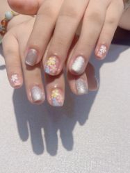 -花系美·美甲美睫精品店