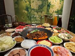 -沸炉重庆老火锅(军事博物馆店)