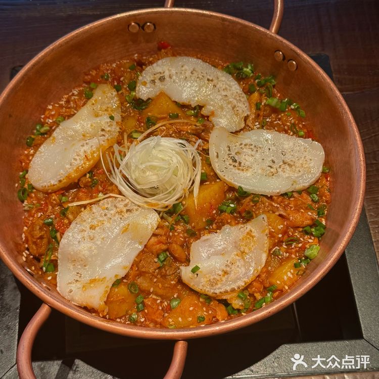 昆明｜野果的新品黑芝麻冰淇淋真的绝了！