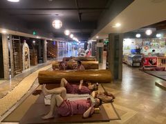 -绿岛汤泉韩式休闲会所