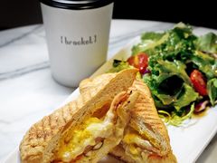 -Bracket Coffee(工体店)