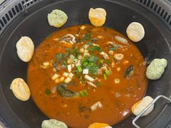 -丹水桥地锅鱼·翘嘴鲌·地方特色全鱼宴(丹江口大坝店)