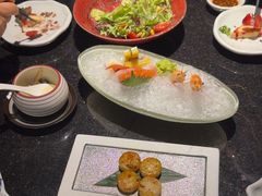 -上井精致料理自助餐(松雷店)